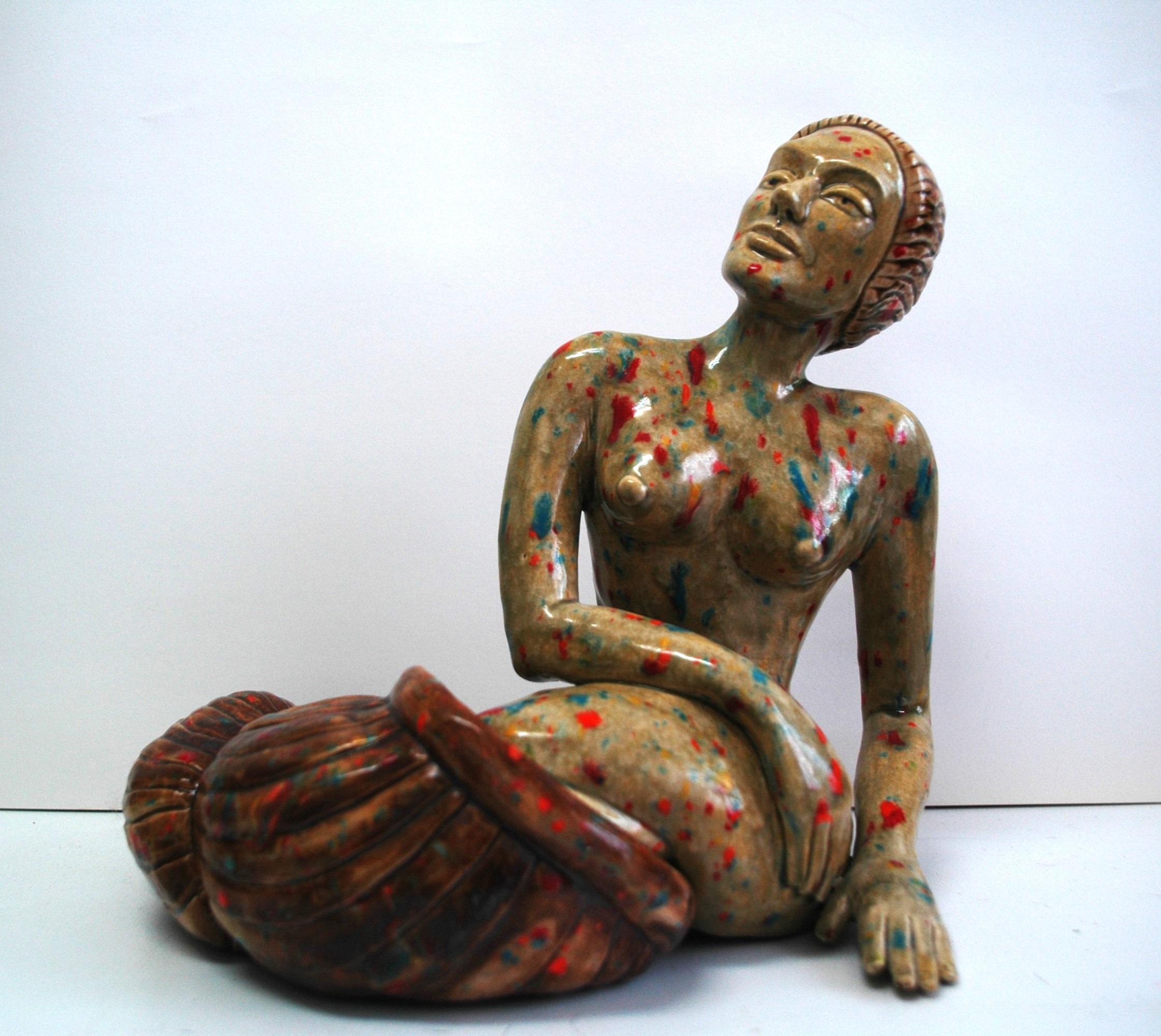 Escultura cerámica Caracola al sol