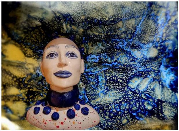 Escultura cerámiva Galactica IA